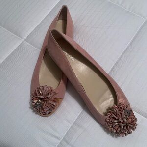 Calvin Klein “McKenzi” Salmon Suede Leather Ballet Flats Size 10M